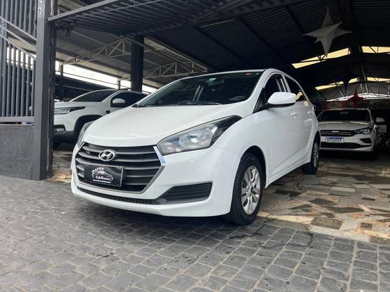 HYUNDAI HB20 1.0 COMFORT PLUS 12V FLEX 4P MANUAL